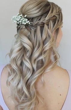 Bridesmaid Hair Braid, Waterfall Hairstyle, Rambut Brunette, Pageant Hair, Wedding Hairstyles Bridesmaid, Long Hair Wedding Styles, Bridesmaid Hair Down, Wedding Hair Inspiration, Wedding Hair Down