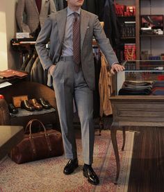 Sharp Suits For Men, Grey Suit Combinations, John Spencer, Shark Skin, Suit Combinations, Navy Striped Shirt, Navy Suit