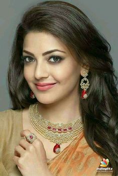 Kajal Aggarwal Wallpaper, फोटोग्राफी 101, Kajal Agarwal, Priyanka Chopra, Deepika Padukone, India Beauty, Desi Beauty