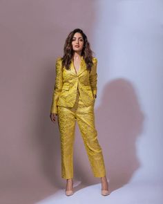 Fitted Pant Set For Workwear And Festive Occasions, Chic Fitted Pant Set For Festive Occasions, Elegant Formal Pantsuit For Festive Occasions, Festive Chic Formal Pant Set, Elegant Festive Pantsuit For Formal Occasions, Elegant Festive Formal Pantsuit, Festive Party Wear Sets For Occasion Wear, Chic Formal Festive Sets, Festive Chic Fitted Sets