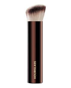 Hourglass Cosmetics Vanish Seamless Finish Foundation Makeup Brush - Bergdorf Goodman Hourglass Makeup, Hourglass Cosmetics, Makeup Shades, Foundation Makeup, Makeup Swatches, Makeup Items, Foundation Brush, No Foundation Makeup, Laura Mercier