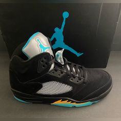 Jordan 5 Retro ( Color Aqua ) Aqua Jordan 5, Dubai Ideas, Jordan 5 Aqua, All Jordans, Kicks Shoes, Jordan 5 Retro, Air Plane, Shoes Jordan, Jordan Black