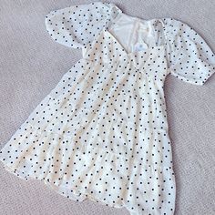 Nwt No Flaws! Just Too Big For Me :( I’m A 32b And This Would Be Better For Someone Who’s A 34 Or 36 C/D Cute Polka Dot Mini Dress With Ruffles, Polka Dot Short Sleeve Mini Dress For Spring, Spring Polka Dot Mini Dress With Short Sleeves, Polka Dot Short Sleeve Mini Dress For Brunch, Cute Polka Dot Dress For Day Out, Cute Polka Dot Mini Dress, Chic Polka Dot Mini Dress With Swiss Dot, Chic Swiss Dot Polka Dot Mini Dress, Bohemian Embroidered Dress