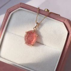 ✦ Embrace your inner Aquarius with the S925 Dainty Natural Strawberry Quartz Necklace, a gorgeous gemstone necklace that is perfect for anyone born under this sign. The necklace features a natural strawberry quartz stone, known for its soothing energy and ability to promote balance and harmony. ----------- DETAILS -----------▪ Gemstone: Natural Strawberry Quartz▪ Pendant Size: 18.75mm▪ SKU: HJZB-250▪ Material: 925 Sterling Silver▪ Plating: 14K Gold Vermeil ----------- MEANING -----------♥ Zodiac Rose Gold Sterling Silver Pendant Crystal Necklace, Gift Crystal Necklace With Oval Gemstone Pendant, Crystal Necklace With Oval Gemstone Pendant For Gifts, Gift Oval Pendant Crystal Necklace With Gemstone, Oval Pendant Crystal Necklace With Gemstone For Gift, Sterling Silver Clavicle Crystal Necklace For Gifts, Sunstone Gemstone Necklace For Gift, Sunstone Gemstone Necklace As A Gift, Silver Sunstone Jewelry For Gift