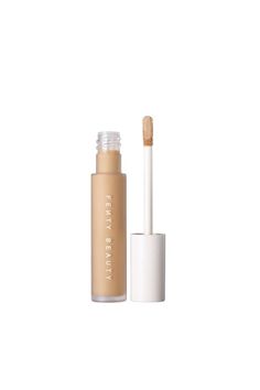 Fenty Concealer, Fenty Beauty Concealer, Skincare 2023, Makeup 2023, Winter Beauty Tips, Makeup Starter Kit, Makeup 2018, Bad Makeup, Makeup Challenges