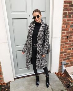 @NadiaAnya_ has outfit goals in our leopard print longline jacket.  Whichever style you choose from our new season collection of women’s coats and jackets, cosy chic vibes are guaranteed. Zara Clothes Women, Nadia Anya, Zara Clothes, Mantel Styling, Mantel Outfit, Dresses Classy, Clothing Catalog, Classy Style, Clothes Women