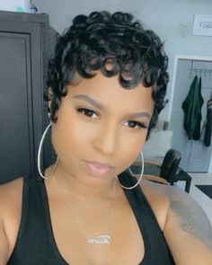 Queen Hairstyles, Natural Hair Fashion, Finger Waves Short Hair, Short Relaxed Hairstyles, Black Hair Short Cuts, Pixie Cut Wigs, Party Wigs, Short Hair Pixie Cuts, Curly Pixie