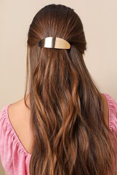 Put the perfect touch on that look with the help of the Lulus Geometric Glam Gold Textured Three-Piece Hair Clip Set! Shiny, gold-toned metal shapes these ultra-aesthetic hair clips that have a chic burnished texture across all three pieces. Geometric designs include an elongated rectangle, a rectangle with a cutout detail at the center, and a classic oval design. Barrette clips make these perfect pieces super convenient to style! Clips Measure 3. 25" Long And 2" Wide. 100% Metal. Imported. Lulu Gold Hair Clips Hairstyles, Ultra Aesthetic, Hair Clip Design, Clip Design, Lulu Fashion, Head Hair, Barrette Clip, Aesthetic Hair, Gold Texture