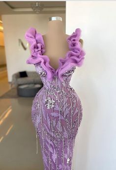 Haute Couture Dress Fitted Purple Dress Sweetheart neckline Long Purple Dress Fitted Waist Mannequin is a size S. Please contact me on WhatsApp to discuss your measurements. Purple Dress For Prom, Elegant Lace Styles, Fitted Purple Dress, Long Purple Dress, Minna Fashion, Haute Couture Dress, Purple Long Dress, Dress Sweetheart Neckline, Royal Dresses