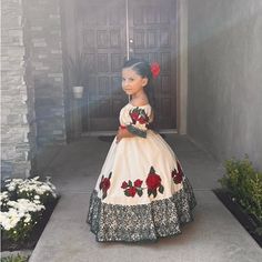 Cotton Fabric With Elastic In The Arms And Waist Include Crinoline And Rebozo . Mariachi Dress For Women, Mariachi Dress, Mexican Clothing Style, Spanish Themed Weddings, Mexico Dress, Quince Dresses Mexican, Spanish Wedding, Mexican Dress, Mexican Wedding