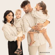 Welcome to our exclusive collection of 100% cotton shirts - perfect for the whole family! Not only are our shirts high-quality, but they also offer versatility and a unique style for every occasion. For the entire family: Our collection includes shirts for men, women, and children, allowing you to create the perfect family ensemble. Whether you choose coordinated family outfits or let each family member express their individual style, our shirts provide the ideal solution. Oversize cut: The men' Casual White Shirt For Family Occasions, White Relaxed Fit Shirt For Family Events, White Relaxed Fit Shirt For Family Occasions, Casual Relaxed Fit Shirt For Family Events, Family Matching Cotton Shirt, Father's Day Family Matching Long Sleeve Tops, Matching Tops For Family Events On Mother's Day, Cotton Family Matching Shirts, Father's Day Matching Family Shirts