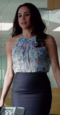 Get the look: Rachel Zane (Suits) | Like an It Girl Suits Mike And Rachel