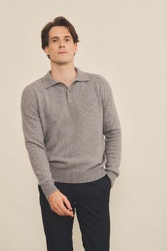 100% cashmere polo-neck sweater, unisex, made in Italy. Winter Cashmere Collared Top, Classic Gray Sweater With Ribbed Collar, Classic Gray Polo Sweater For Winter, Classic Gray Winter Polo Sweater, Classic Cashmere Polo Sweater, Classic Cashmere Polo Sweater For Winter, Classic Winter Cashmere Polo Sweater, Winter Cashmere Polo Sweater With Seamless Collar, Cashmere Polo Sweater With Seamless Collar For Winter