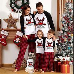 Size: MOMMY-M Christmas Family Pajamas, Family Matching Pajamas, Matching Family Christmas Pajamas, Family Pajama Sets, Matching Christmas Pajamas, Matching Pjs, Christmas Pajama Set, Christmas Pjs, Pajamas Sets