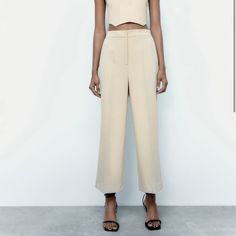 Nwt Size Small Cream Color Chic Wide Leg Pants For Office In Summer, Summer Office Wide Leg Ankle-length Pants, Elegant Wide Leg Pants For Office In Summer, Elegant Beige Wide Leg Pants For Spring, Beige Wide Leg Pants For Summer Workwear, Zara Summer Office Pants, Chic Summer Office Bottoms, Chic Business Casual Summer Pants, Beige Spring Office Pants