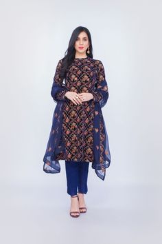 Bareeze Rose Bnl629 Blue Collection 2021 Long Sleeve Kurta With Floral Embroidery For Work, Long Sleeve Floral Embroidery Kurta For Work, Blue Long Sleeve Sets With Set-in Sleeves, Floral Embroidery Long Sleeve Sets For Workwear, Fitted Lawn Suit For Festive Workwear, Elegant Fitted Lawn Suit For Workwear, Blue Floral Embroidered Lawn Suit With Long Sleeves, Blue Lawn Suit With Floral Embroidery And Long Sleeves, Blue Long Sleeve Lawn Suit With Floral Embroidery