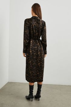 The leopard print Anina Dress by California-based brand Rails is the perfect fall date-night dress! Style with heeled boots and a leather jacket. This dress is made from eco-friendly materials. Leopard Print Long Sleeve Midi Dress For Fall, Fall Leopard Print Long Sleeve Midi Dress, Fall Long Sleeve Leopard Print Midi Dress, Elegant Leopard Print Midi Dress For Fall, Fall Leopard Print Knee-length Midi Dress, Chic Leopard Print Dresses For Winter, Brown Midi Dress For Night Out In Fall, Fall Leopard Print Midi Dress, Fall Leopard Print Midi Dress For Party