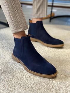 Collection: Autumn – Winter 2021/22 Shoes sole: Eva Inner Lining: Calf Skin Lining Shoes Material: Suede Leather Available Size: 39-40-41-42-43-44 Botas Chelsea, Custom Design Shoes