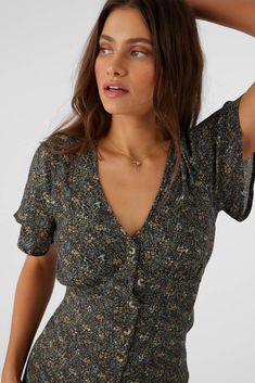 RAYNEY MULTI CLR – O'Neill Dress Wishlist, Loungewear Dresses, Loungewear Outfits, Spring Suit, Girl Beanie, Dress Attire, Denim Sweater, Woman Weaving, Triangle Bralette