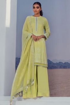 AlKaram SS-16 1-21 GREEN Spring Summer 2021 Pista Green Long Sleeve Kurta For Spring, Casual Green Kurta For Spring, Fitted Pista Green Sets For Spring, Fitted Pista Green Kurta For Summer, Green Long Sleeve Kurta For Spring, Pakistani Suit, Pakistani Designer Suits, Gul Ahmed, Summer Lawn