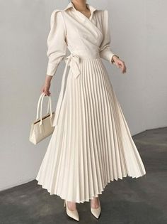 Shirt Collar Pattern, Pakaian Feminin, Dress Sleeve Length, Fitted Midi Dress, Elegante Casual, Retro Mode, Pleated Maxi Dress, Pleated Maxi, Types Of Dresses