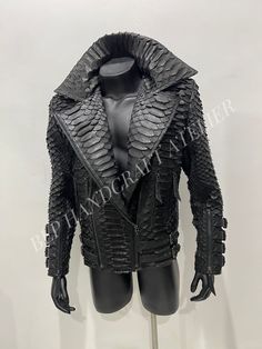 Men's KING Snakeskin Biker Jacket Black Python Leather - Etsy Mens Leather Fashion, Biker Outfit Men, Snakeskin Blazer, Jacket For Man, Leather Fashion Men, Leather Jacket For Men, Leather Jacket Men Style, Black Python, Best Leather Jackets