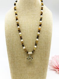 Inspired by forest fairies and spirits from the Divine Land, this exquisite and elegant long necklace has two styles to wear and you may place protective herbal beads inside the pendant. The herb beads are based on ancient Chinese recipe and made in Taiwan with generations of heritage in traditional Chinese medicine. All the ingredients are 100% plant based from traditional Chinese herbs with unique properties to enhance one’s wellness. ⚜Item Specifics❀ Sterling Silver Container Pendant (1 Inch) Forest Fairies, Chinese Recipe, Chinese Herbs, Amber Necklace, Traditional Chinese Medicine, Forest Fairy, Chinese Medicine, Ancient Chinese, Golden Globes