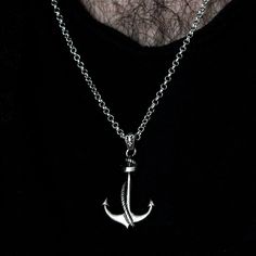 925K Sterling Silver Anchor Necklace | 925 Sterling Silver Men's Necklace | Unisex Necklace | Gift for Him | Nautical Necklace 925 Sterling Silver Anchor Necklace. Silver Polishing Cloth will be delivered to you in your cargo as a gift from our company, so that you can easily care for your silver necklace. The product is sent with a 55 cm Silver Chain. Metal: Silver Average Weight: 10 gr Size: 55 cm - 5.5 mm Shipping takes as follows: USA: 5-10 days Europe: 5-8 days Australia: 6-12 days WHY YUZU Meaningful Gifts For Boyfriend, Silver Emerald Ring, Nautical Necklace, Gemstone Ring Silver, Anchor Pendant, Anchor Necklace, Mens Silver Necklace, Silver Jewelry Design, Unisex Necklace