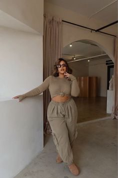 Plus Size Relaxed Outfits, Winter Outfits Thick Women, Plus Size Comfortable Outfits, Plus Size Cute Casual Outfits, Rustic Casual Outfits, Boho Night Out Outfit, Curvy Winter Outfits Plus Size, Earthy Fall Outfits, Comfy Plus Size Outfits