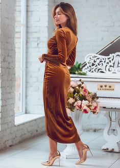 Gold Long Velvet Pencil Dress Wedding Guest Dress Evening | Etsy Bosnia and Herzegovina Chic Midi-length Velvet Dress, Fitted Gold Midi Dress For Prom, Elegant Velvet Midi Dress For Date Night, Elegant Velvet Bodycon Party Dress, Gold Midi Dress For Evening, Elegant Velvet Bodycon Dress, Fitted Velvet Midi Dress For Party, Glamorous Velvet Dress For Date Night, Gold Velvet Party Dress