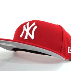 New York Yankees New Era 59Fifty Fitted Hat (Red Gray Under Brim) Fresh Prince Outfits, Red Fitted Hat, Lids Hat, New Era Yankees, Ny Hat, Swag Hats, Ny Baseball, Mlb Hats, Hat Aesthetic