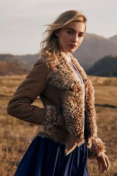 click to expand Shearling Coat Womens, Trendy Outfits Winter, Sheepskin Jacket, Sheepskin Coat, Winter Outfit Inspiration, Shearling Coat, Shearling Jacket, Leather Coat, Western Fashion