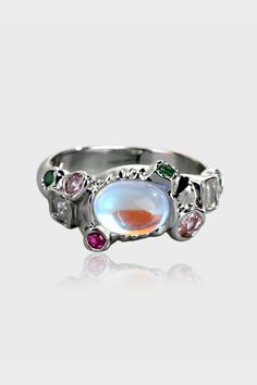 Moonstone Ring – Cutethingscommin - https://cutethingscommin.com/collections/rings/products/moonstone-silver-ring Chic Rings, Cute Rings, One Ring, Moonstone Ring, Crystal Rings, Cluster Ring, Ring Box, Mix And Match, Silver Band