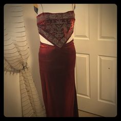 This Set Has A Nice Long Skirt In A Beautiful Deep Red Color With A Touch Of Shimmer To It. Slight V In The Waist, At The Center Of The Front And Back. Back Zipper For Easy On/Off. Top Is A Handkerchief Design Made From The Same Beautiful Deep Red Fabric As The Skirt. It Has Skinny Straps And Ties At The Back For Custom Fit. Skirt And Top Are Fully Line In A Black Fabric. The Top Is Embellished With Lots Of Iridescent Glass Bead Work. Say It Is Xl Size, But The Bottom Fits More Like A Large. Red Satin Party Skirt, Red Fitted Skirt For Evening, Red Long Skirt For Night Out, Red Satin Skirt For Formal Occasions, Red Satin Formal Skirt, Elegant Red Skirt For Night Out, Elegant Red Evening Skirt, Formal Red Satin Skirt, Red Fitted Party Skirt