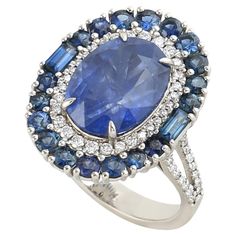 18KT:7.695g,D:0.44ct, Sapp:8.71ct, Sapphire Cocktail Ring, Ceylon Blue Sapphire, Round Sapphire, Gem Stone, Cocktail Ring, Indian Art, Birthstone Jewelry, Cocktail Rings, Baguette