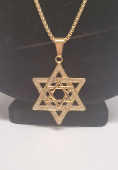 Gold double star of David necklace Width: 4cm Height: 4cm Chain length: 70cm Star Of David Necklace, Star Of David, Pearl Flower, Flower Earrings Studs, Flower Studs, Cute Couple Pictures, Chain Lengths, Chain Length, Pendant Necklaces