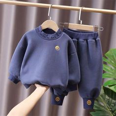 2-piece Extra Thick Sweatshirt & Pants for Children Boy - PrettyKid Boys Winter Clothes, Sport Clothing, Children Boy, Childrens Clothing Boutique, Boys And Girls Clothes, Kids Boutique Clothing, Baby Boy Fashion, Fashion Baby, Baby Things