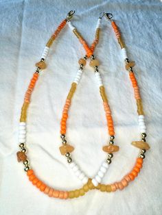 Orange beaded necklace with orange stone beads and gold colored circle beads. Orange Beaded Necklace, Stone Choker Necklace, Color Circle, Orange Stone, Stone Choker, Stone Beads, Favorite Jewelry, Necklace Etsy, Gold Color