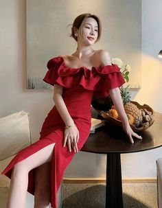 Elegant Satin Off Shoulder Dress For Parties, Red Off Shoulder Summer Party Dress, Elegant Red Off Shoulder Dress For Summer, Chic Red Off Shoulder Party Dress, Chic Red Off Shoulder Dress For Party, Chic Red Off-shoulder Party Dress, Strapless Dress For Prom Party Season, Off-shoulder Strapless Dress For Prom And Party Season, Fitted Satin Off-shoulder Dress For Banquet