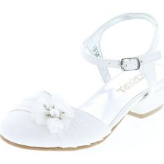 Kenneth Cole Reaction Girls Belle Flower Shoes Size: 10 M US Toddler.  Color: White.  Gender: female.  Age Group: kids. Flower Shoes, Flower White, Girls Shoes Kids, Kenneth Cole Reaction, Kenneth Cole, Kid Shoes, Girls Shoes, Kids Shoes, New Color