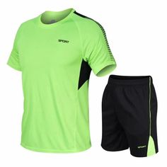 Green Crew Neck T-shirt For Gym, Summer Training T-shirt With Crew Neck, Breathable Sportswear T-shirt, Black Summer Training T-shirt, Breathable T-shirt For Light Sports In Summer, Green Sportswear T-shirt For Sports, Breathable Short Sleeve T-shirt For Sports Events, Green Sportswear T-shirt For Summer, Green Athletic Fit Short Sleeve T-shirt