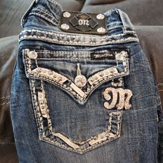 Size 26 Miss Me Jeans. 31 Inseam. No Gems Or Rivets Missing. Like Brand New! Too Short. Miss Me Jeans Outfit, Fire Fits, Jeans Outfit, Miss Me Jeans, Too Short, Miss Me, Rivets, Jean Outfits, Jeans And Boots