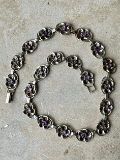 Danish mid century sterling silver amethyst  floral link  vintage necklace  measures aprox 16 1/2 inches around  Hw100 Antique Purple Metal Jewelry, Art Deco Silver Amethyst Jewelry, Art Deco Amethyst Silver Jewelry, Silver Amethyst Art Deco Jewelry, Estate Style Silver Jewelry Gift, Estate Style Silver Jewelry For Gifts, Vintage Amethyst Purple Jewelry, Vintage Purple Amethyst Jewelry, Vintage Purple Hallmarked Jewelry