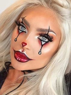 halloween clown makeup: pop art comic book style Woman’s Halloween Makeup, Halloween Costumes Clown Make Up, Clown Costume Makeup Cute, Clown Face Makeup Cute, Scary Hot Clown Costume, Lady Clown Costume, Clown Face Paint For Women, Scary Clown Make Up Women, Ringmaster Halloween Makeup