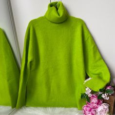 Zara Oversized Turtleneck Pullover Sweater Dress- Neon Green Super Soft! New Without Tag! Neon Green Color, Formal Chic, Turtleneck Pullover, Oversized Turtleneck, Zara Sweater, Neon Green, Pullover Sweater, Green Color, Green Colors