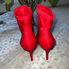 Sexy Red Open Toe Boots!! Brand New!! Open Toe Boots, Toe Boots, Lady In Red, Open Toe, Bootie Boots, Ankle Boots, Size 10, Women Shoes, Brand New