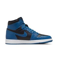 The sneakers deliver a modified version of the model’s inaugural “Royal Blue” colorway from 1985. Synthetic leather covers the entirety of the upper, with panels peeking out at the toe box, mid-foot and collar areas boasting a pitch-“Black” arrangement. SKU:555088-404 Release Date: 16 Feb 2022 Color: Dark Marina Blue/Black/White Blue Dynamic Lace-up High-top Sneakers, Classic Blue Leather High-top Sneakers, Sporty Basketball Shoes With Rubber Heel Cap, Lace-up Basketball Shoes With Rubber Heel Cap For Sports, Lace-up Basketball Shoes With Rubber Heel Cap, Blue Lace-up High-top Sneakers With Vibram Sole, Blue Sneakers With Rubber Heel Cap For Sports, Streetwear Low-top Basketball Shoes With Rubber Heel Cap, Classic Blue High-top Sneakers With Contrast Sole