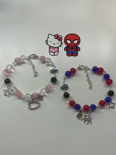 Couple Kandi Bracelets, Couple Bracelets Beads, Spider Man Bracelet, Hello Kitty Bracelet, Bracelets With Beads, Matching Stuff, All Spiderman, Matching Couple Bracelets