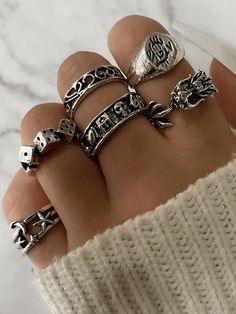 6pcs Vintage Skull Ring - AnotherChill Jeans Online Store, Edgy Accessories, Edgy Jewelry, Ootd Outfits, Vintage Skull, School Clothes, Dope Jewelry, Funky Jewelry, Skull Ring