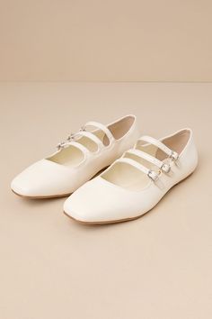 The Lulus Ortie Bone Strappy Buckle Ballet Flats are classic closet essentials that were made to go with all your most fashionable 'fits! Smooth faux leather shapes these trendy flats that feature a chic square-toe upper with a low-cut collar and three slender straps at the vamp that secure with shiny silver buckles. Pair with slacks or your favorite blue jeans for a perfectly chic look! Available in whole sizes only. 0. 25" rubber heel. Lightly cushioned insole. Rubber sole has nonskid markings Buckle Ballet Flats, Ballet Flats White, White Ballet Flats, Red Ballet Flats, Silver Ballet Flats, Classic Closet, Trendy Flats, Black Ballet, Chic Shoes